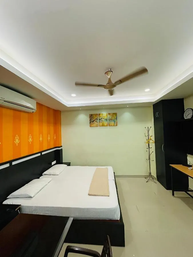 Lodge Omar Residency Βίλα Kochi