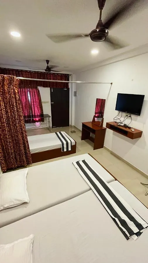 Lodge Omar Residency Βίλα Kochi