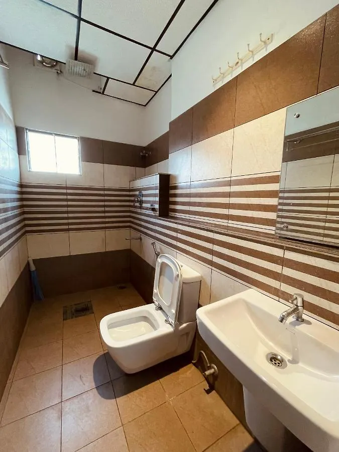 Lodge Omar Residency Βίλα Kochi Ινδία